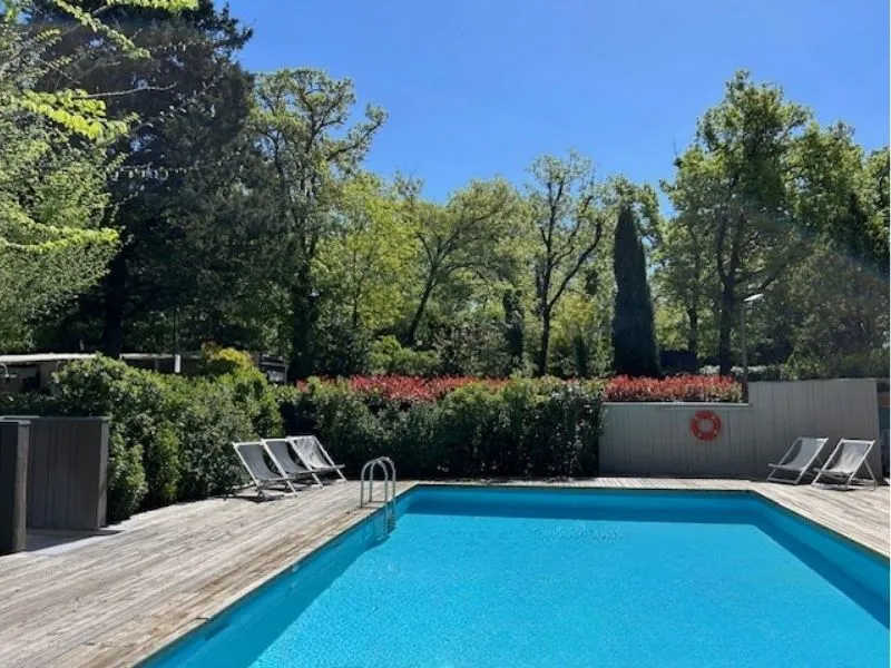 Camping proche de Nice dans les Alpes-Maritimes à Saint-Jeannet – Réserver un mobil-home près de Vence et Cagnes-sur-Mer - piscine-chauffée
