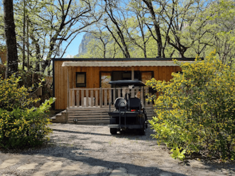 Camping proche de Nice dans les Alpes-Maritimes à Saint-Jeannet – Réserver un mobil-home près de Vence et Cagnes-sur-Mer (2)