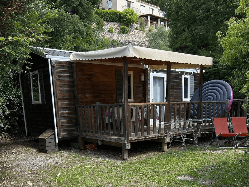 Camping proche de Nice dans les Alpes-Maritimes à Saint-Jeannet – Réserver un mobil-home près de Vence et Cagnes-sur-Mer (5)-min