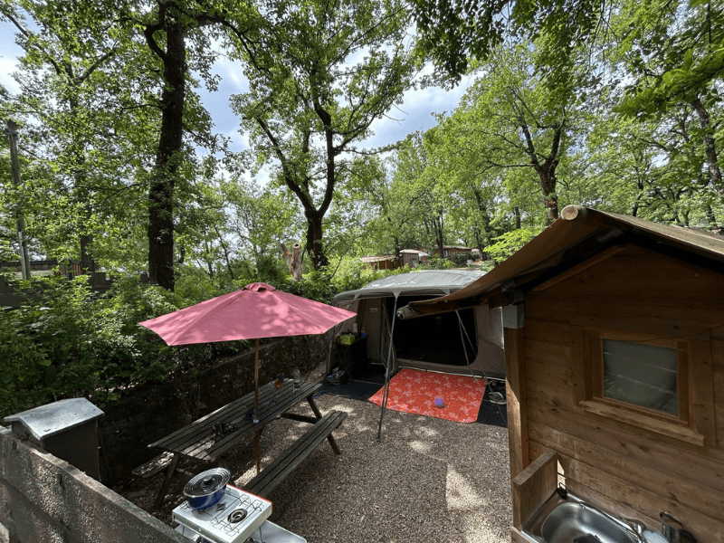 Camping proche de Nice dans les Alpes-Maritimes à Saint-Jeannet – Réserver un mobil-home près de Vence et Cagnes-sur-Mer (6)-min