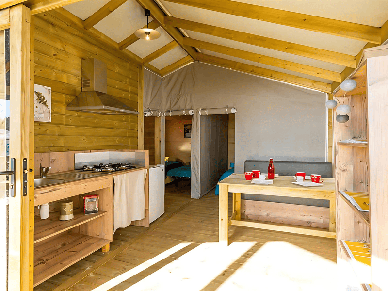 Camping proche de Nice dans les Alpes-Maritimes à Saint-Jeannet – Réserver un mobil-home près de Vence et Cagnes-sur-Mer (7)